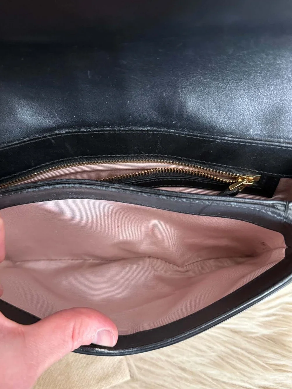 Gucci Double G Arli Flap Crossbody Bag Black Leather Authentic
